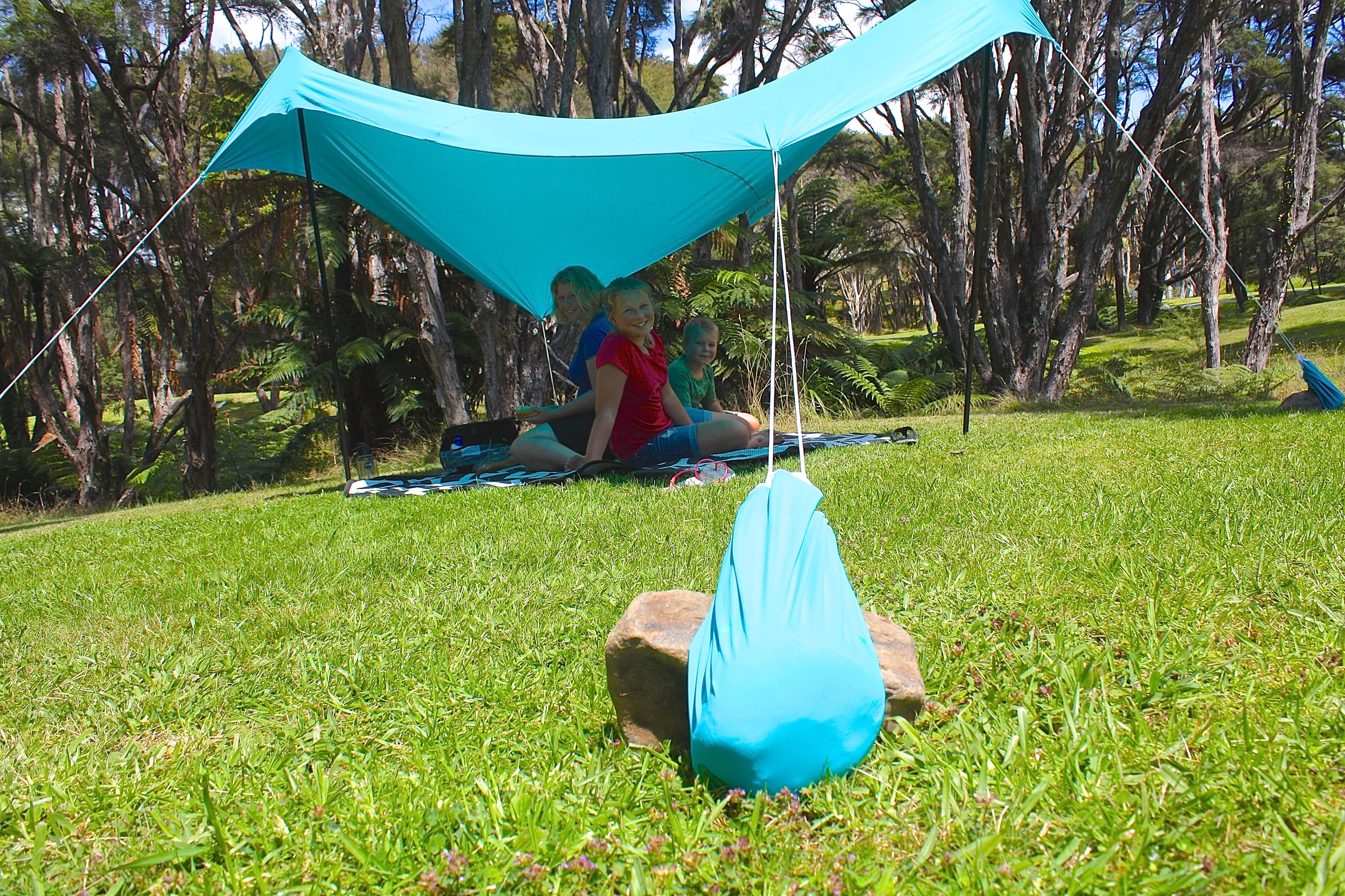 OTENTIK LARGE Sun Shade