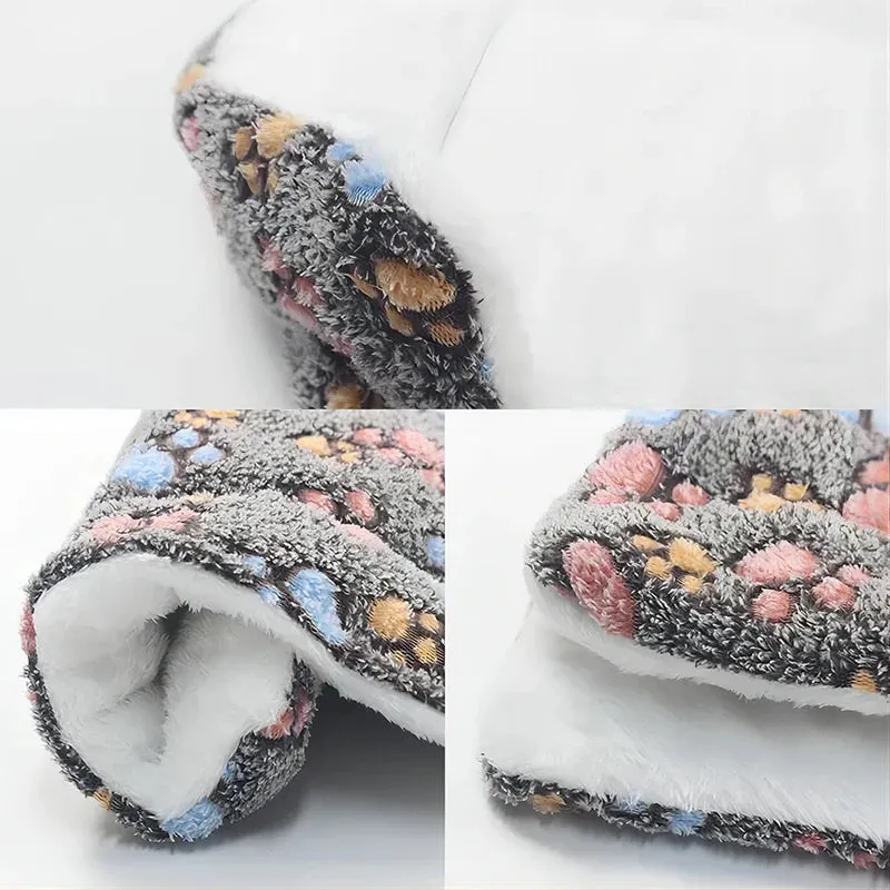 Pet Mats Flannel Thickened Dog Bed Mat - Soft Pet Sleeping Mat for Dogs & Cats, Winter Warm Pet Blanket