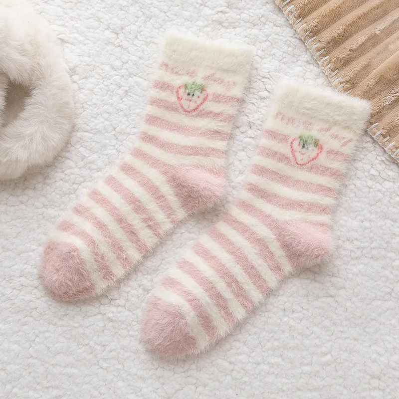 "Women's Thick Winter Floor Sleeping Socks for Ultimate Comfort"