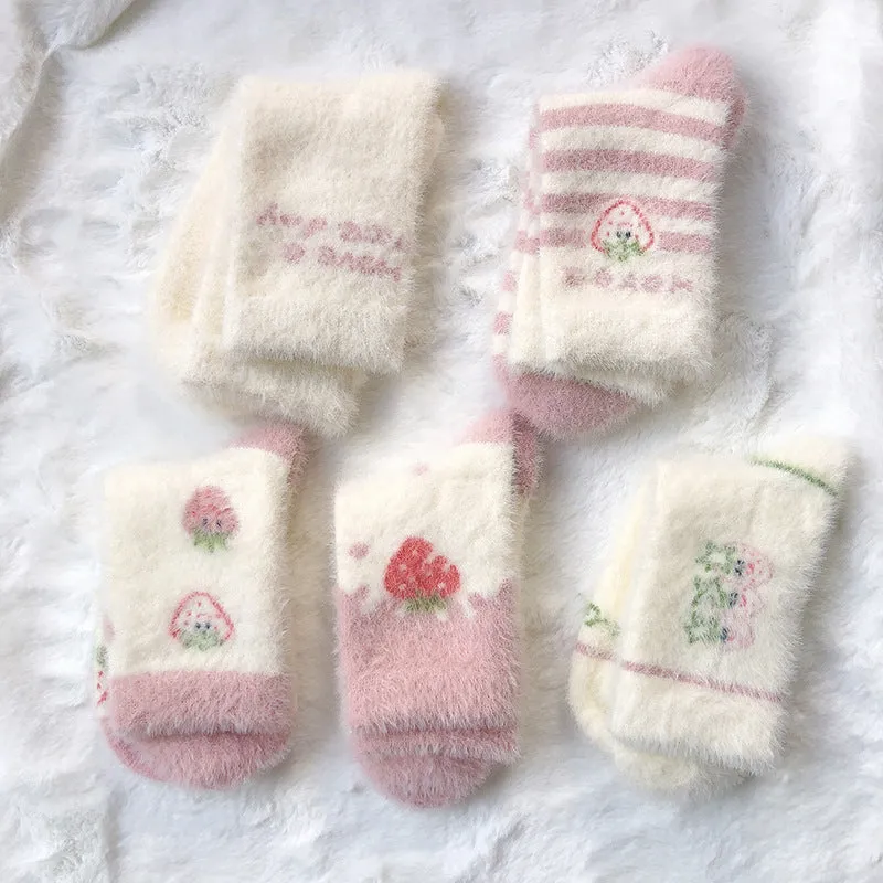 "Women's Thick Winter Floor Sleeping Socks for Ultimate Comfort"