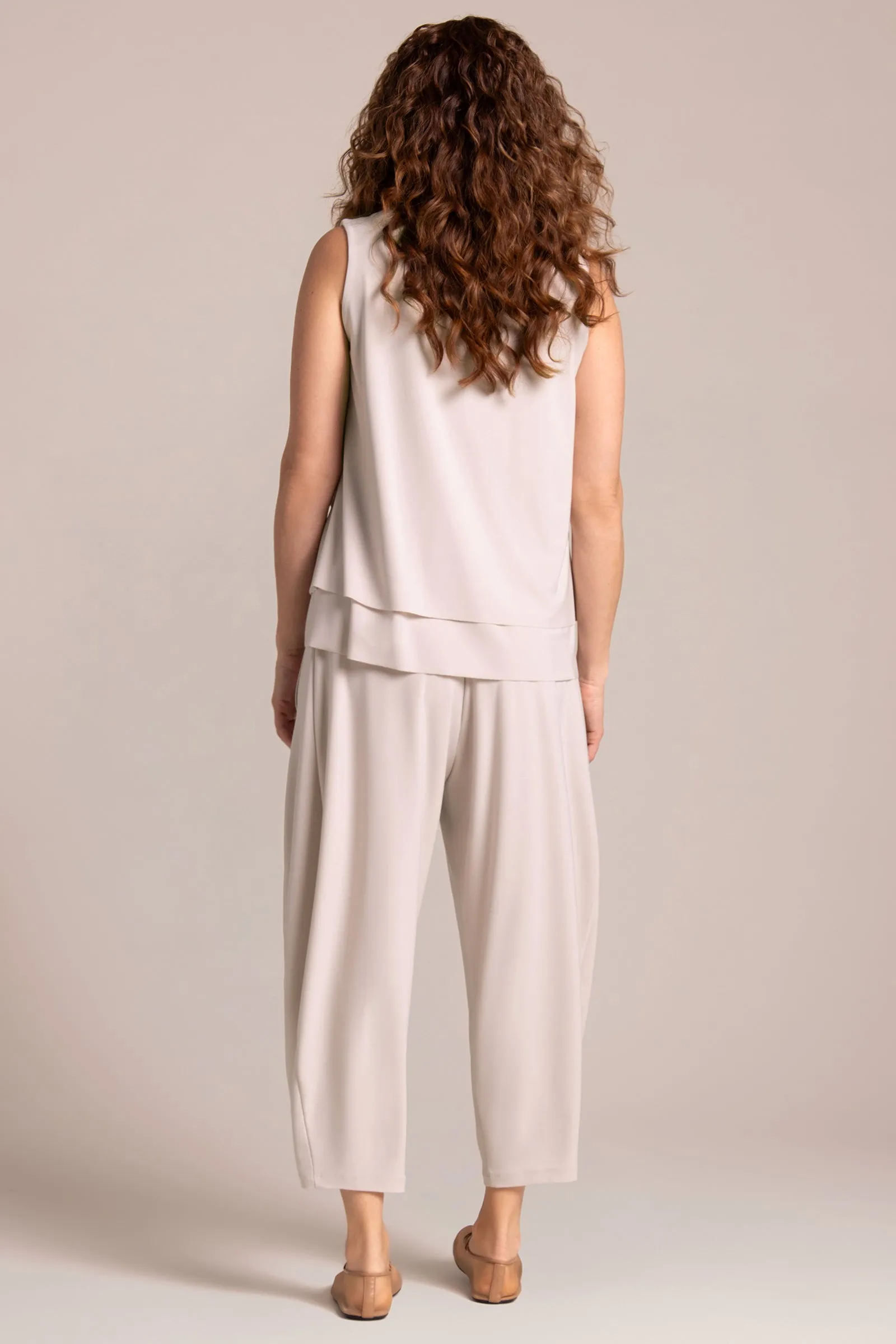 Sleeveless Double Layer Shell | Cashew