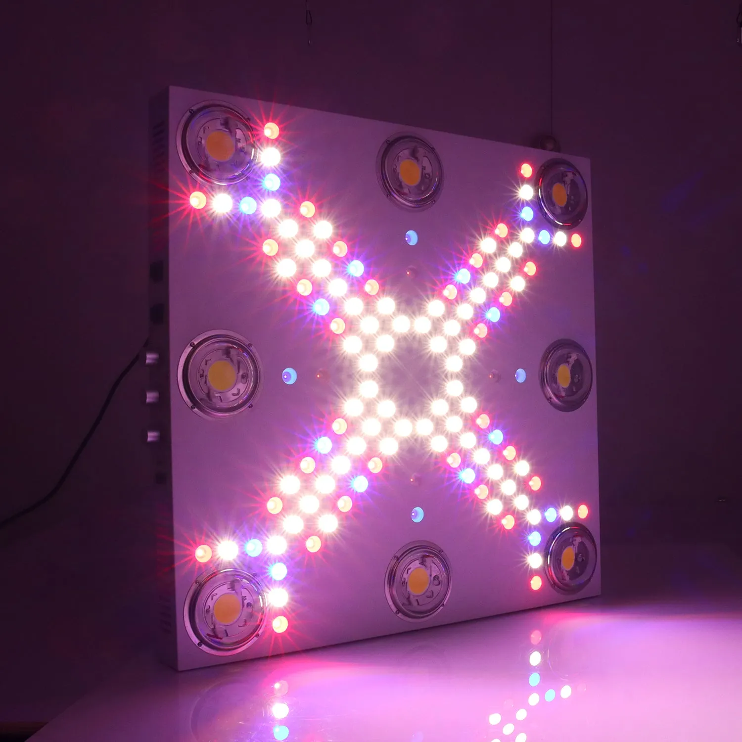 (Sold Out in USA) Optic 8  Gen 3 700 Watt Dimmable LED Grow Light (UV/IR) (8/1/22 release)