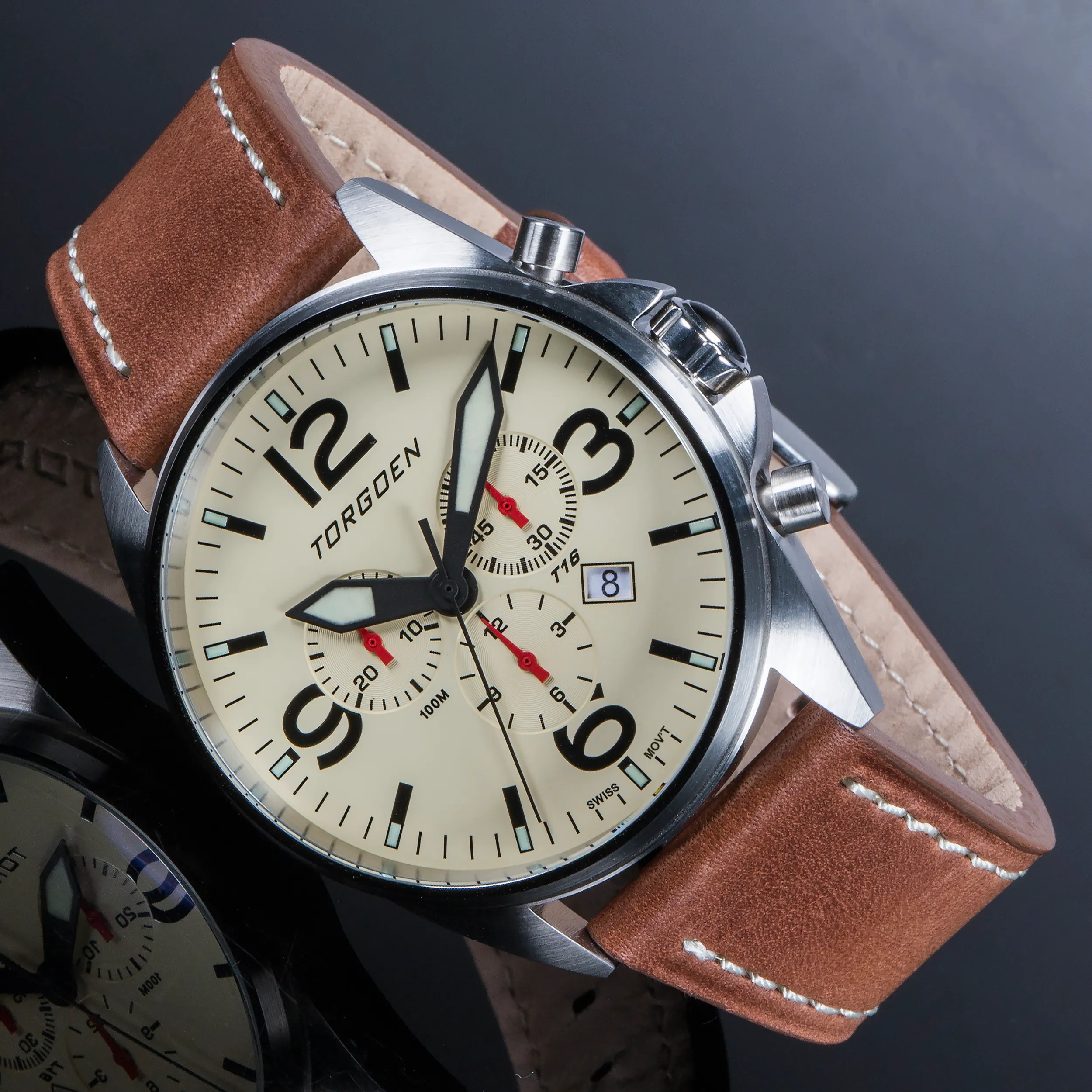 T16 Cream | 44mm, Leather Strap