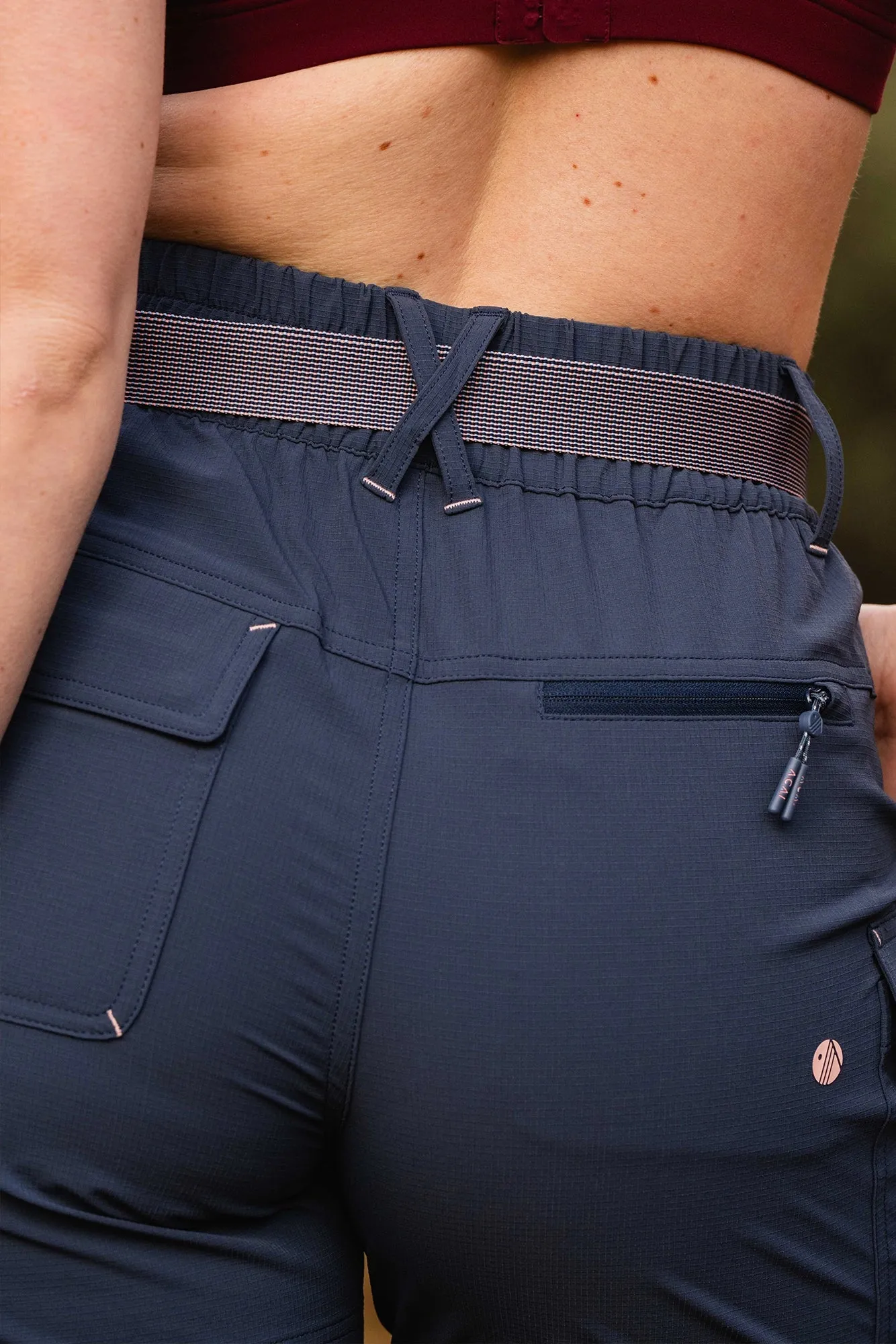 Trail Blaze Shorts - Graphite