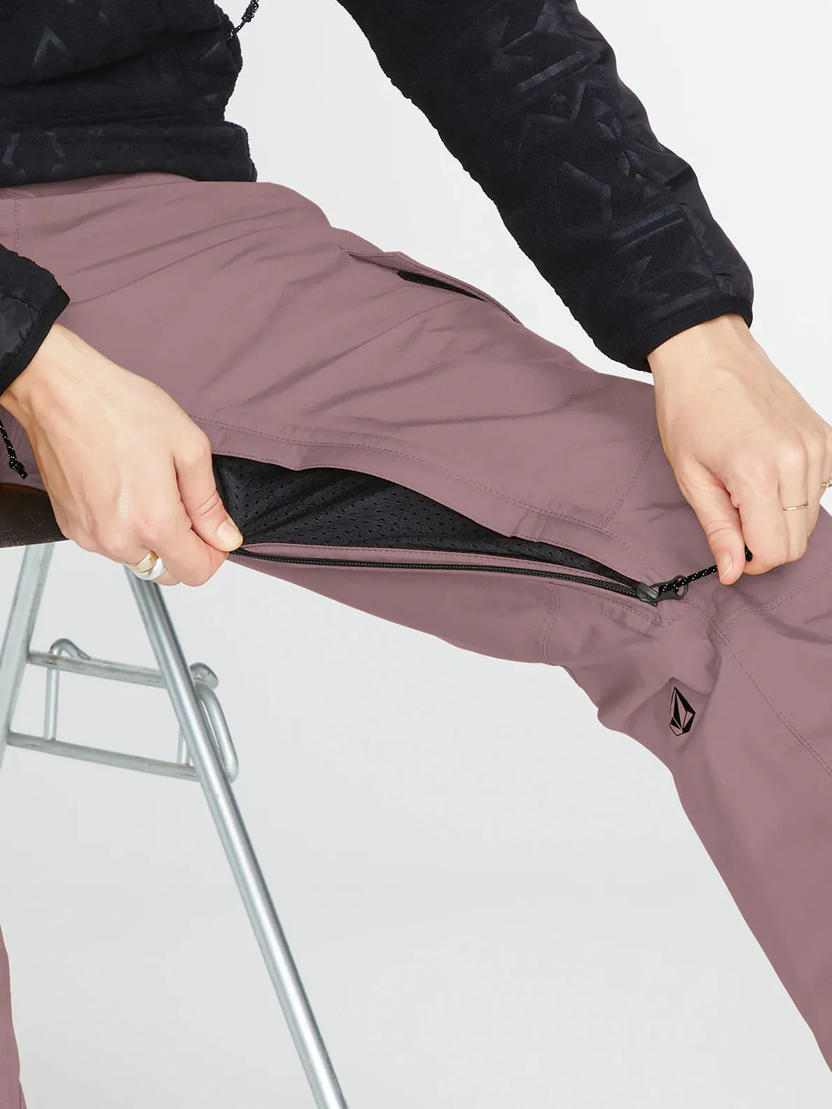 Volcom Women's Aston Gore-Tex Pant 2023